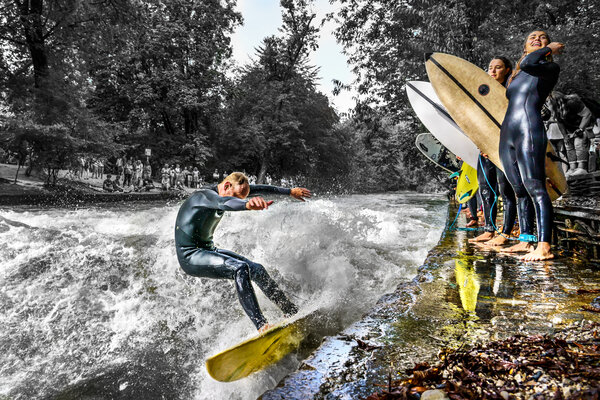 River surfing in Munich